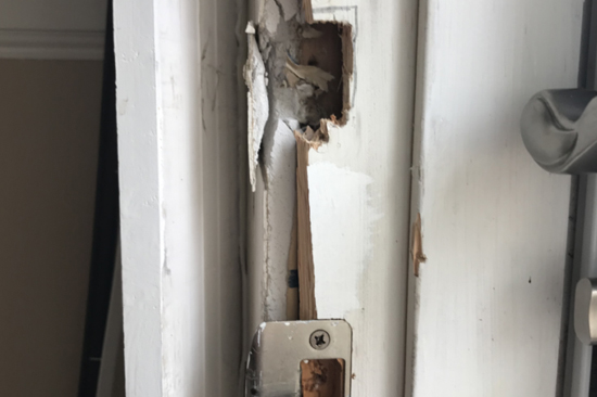 frame door repair Country Walk