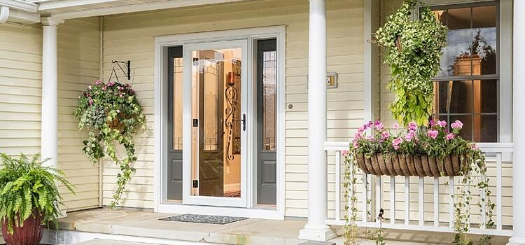 screen door installation in Country Walk